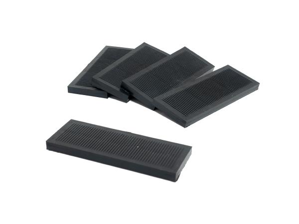 Suport distanțier din plastic 30 x 80 x 5 mm