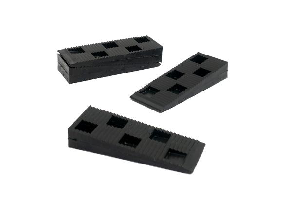 Pană de montare din plastic
